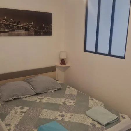 à 200 M Des Plages, Parking Privé
